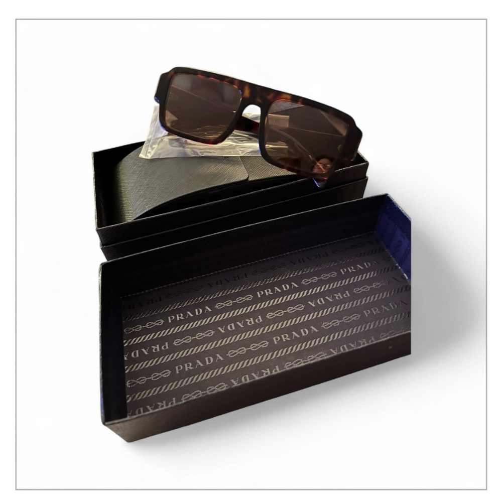 AUTHENTIC MEN’S PRADA SUNGLASSES - Picture 4 of 12